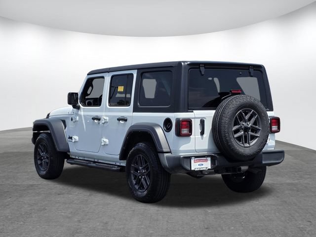 Used 2024 Jeep Wrangler Unlimited Sport AWD/4WD image 6