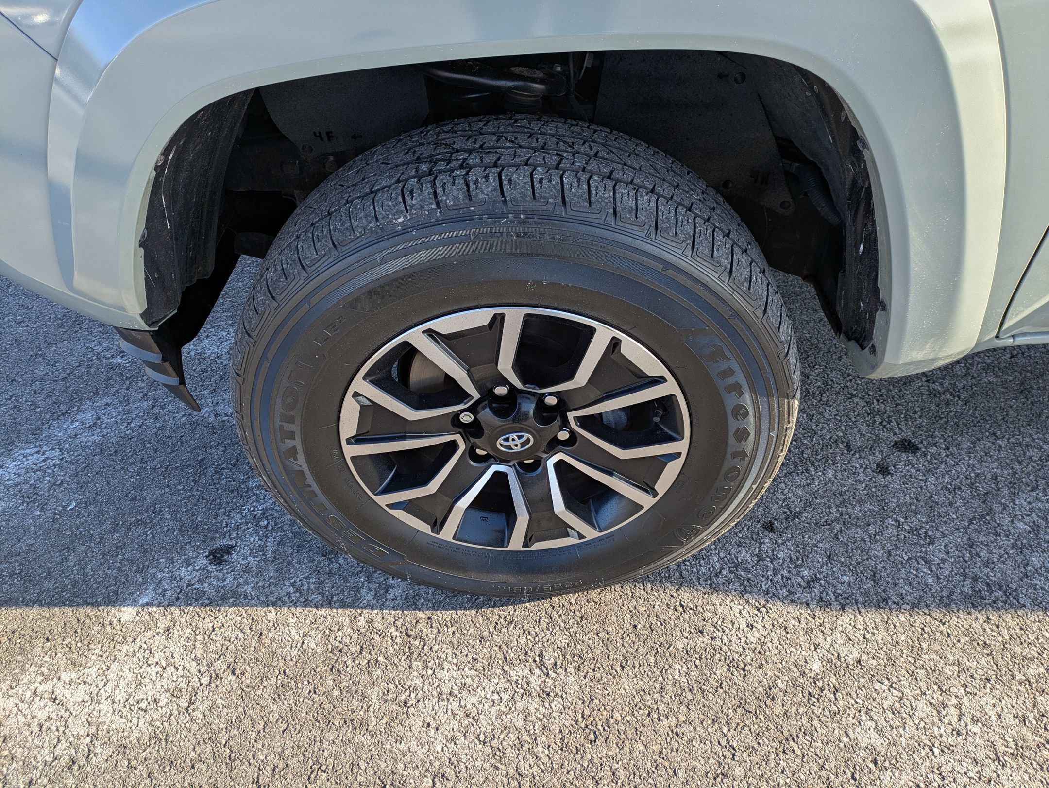 Used 2022 Toyota Tacoma TRD Sport image 25