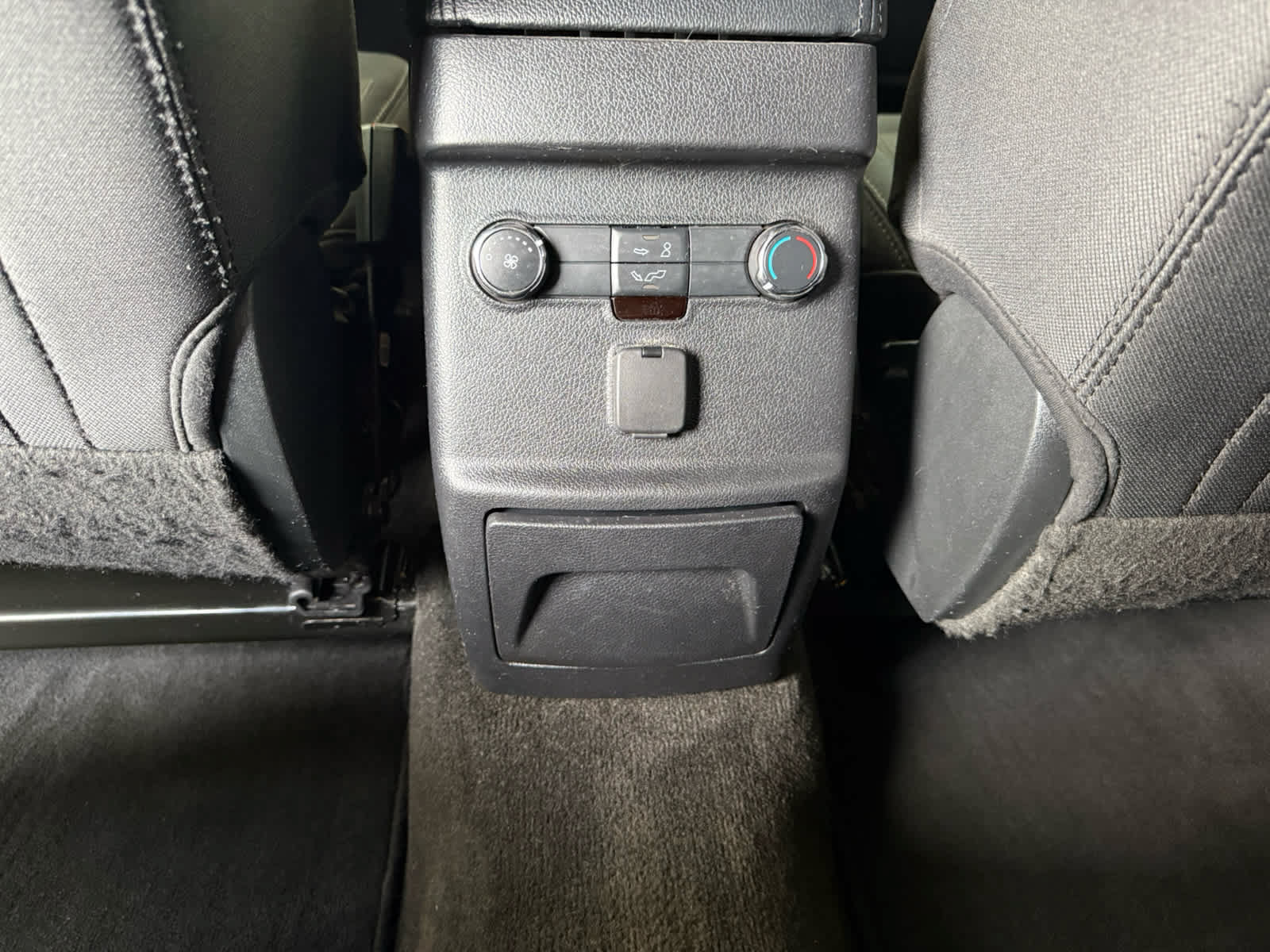 Certified 2017 Ford Explorer XLT AWD/4WD image 13