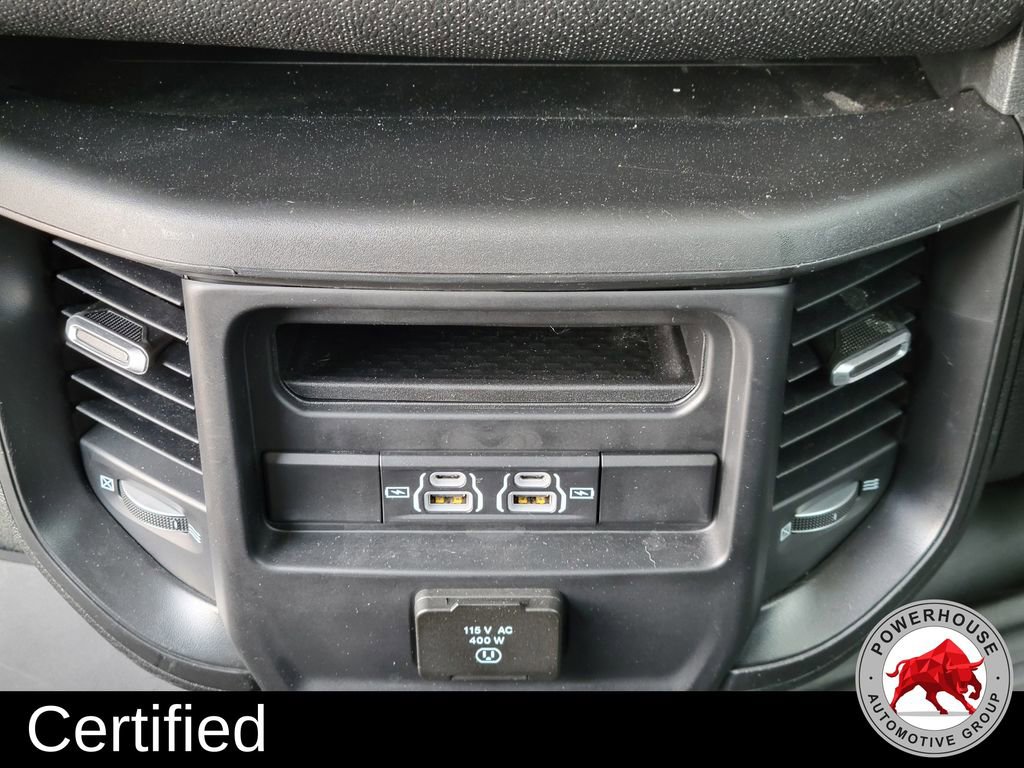 Used 2022 RAM 1500 Laramie AWD/4WD image 17