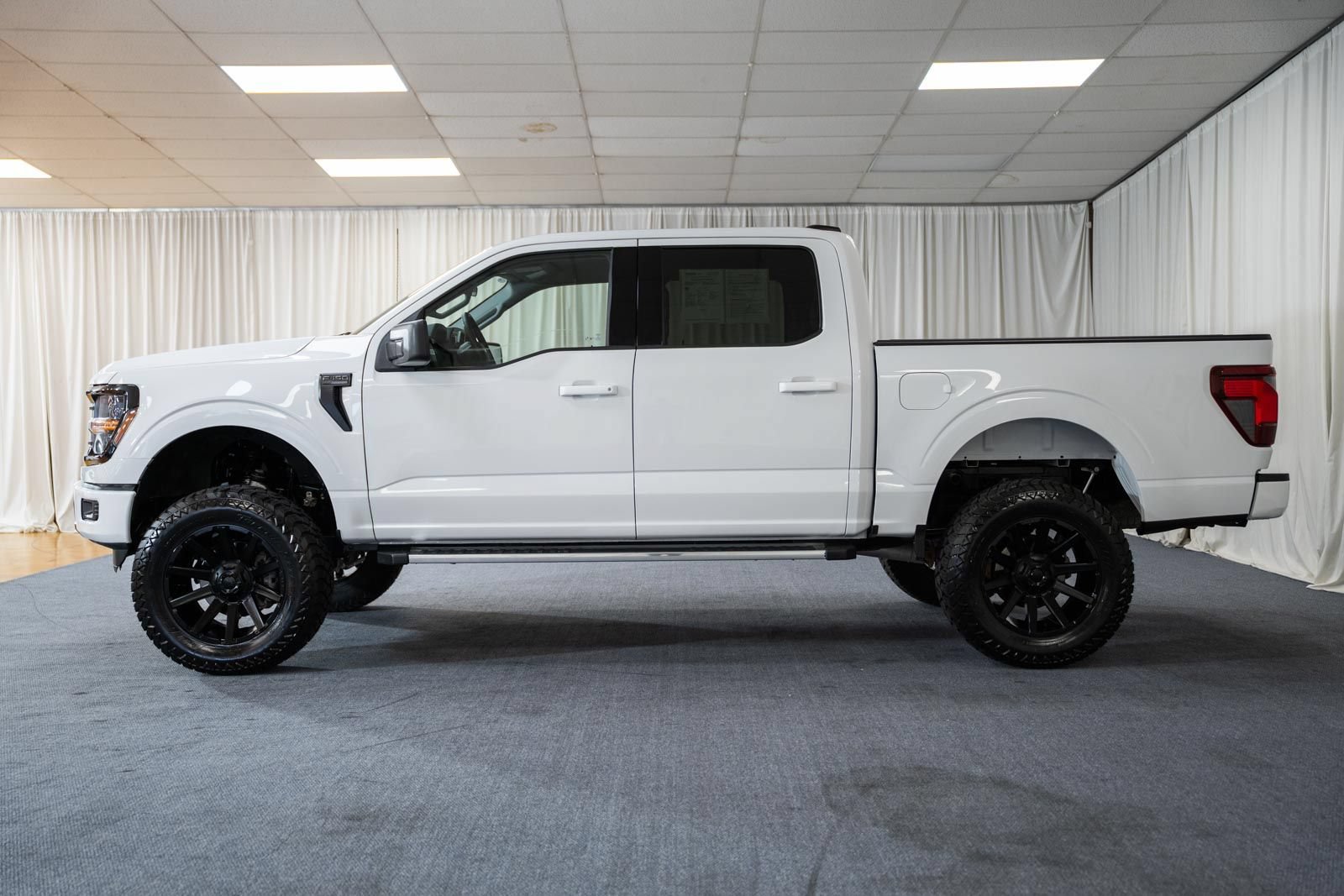 Certified 2025 Ford F150 XLT w/ Equipment Group 301A Standard AWD/4WD image 4