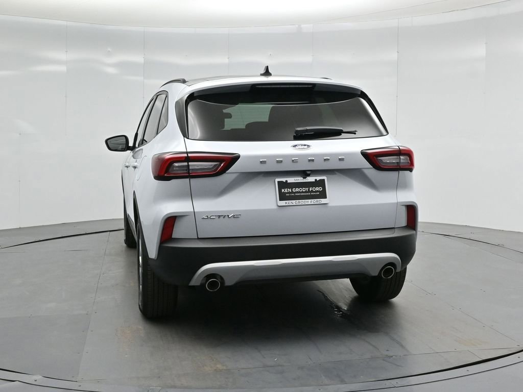 Certified 2025 Ford Escape Active image 19