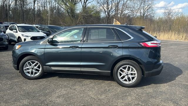 Certified 2024 Ford Edge SEL w/ Convenience Package image 2