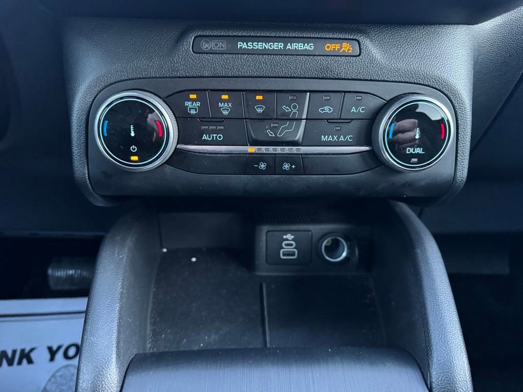 Certified 2025 Ford Escape ST-Line AWD/4WD image 21
