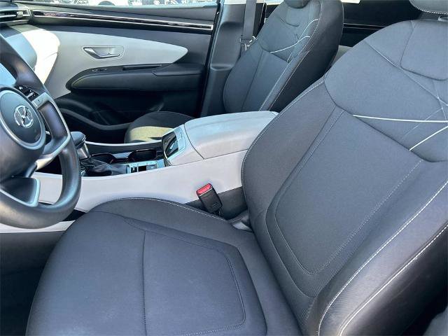 Used 2024 Hyundai Tucson SE image 26