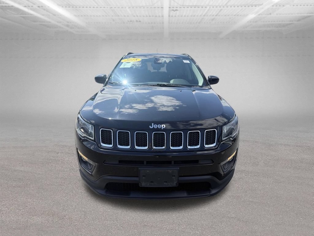 Used 2018 Jeep Compass Latitude AWD/4WD image 13
