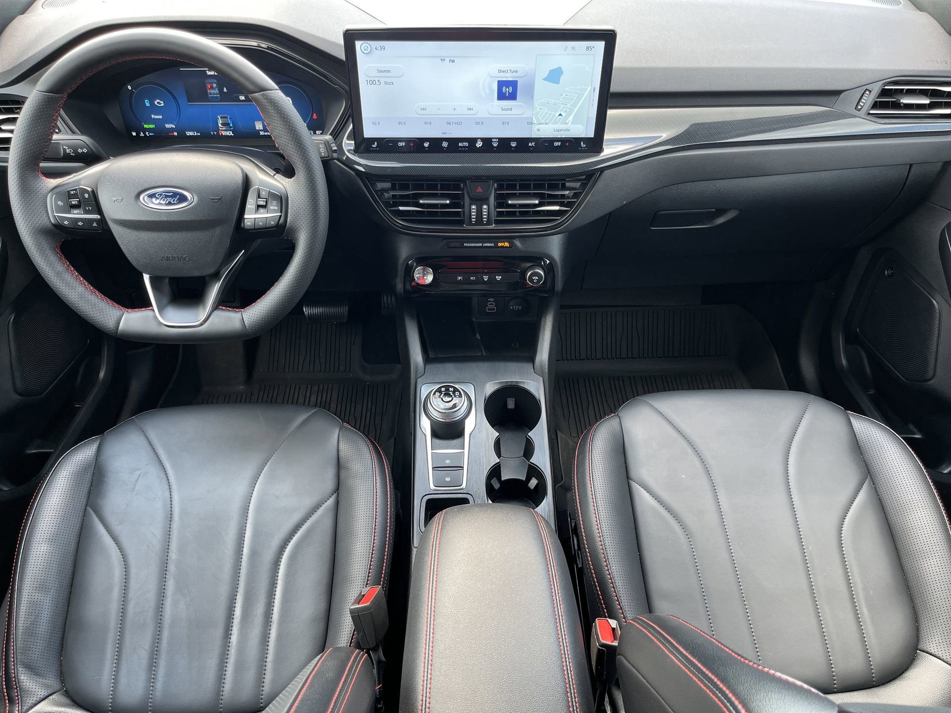 Certified 2025 Ford Escape ST-Line Elite w/ Premium Technology Package image 9