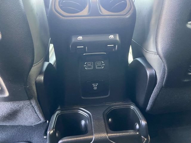 Used 2025 Jeep Gladiator Mojave AWD/4WD image 15