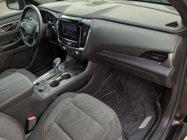 Used 2023 Chevrolet Traverse LT FWD image 10
