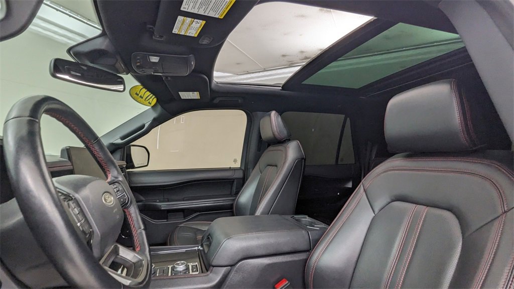 Certified 2022 Ford Expedition Max Limited image 3