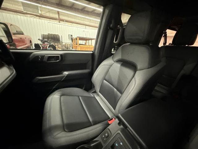 Certified 2022 Ford Bronco Black Diamond w/ Sasquatch Package AWD/4WD image 25