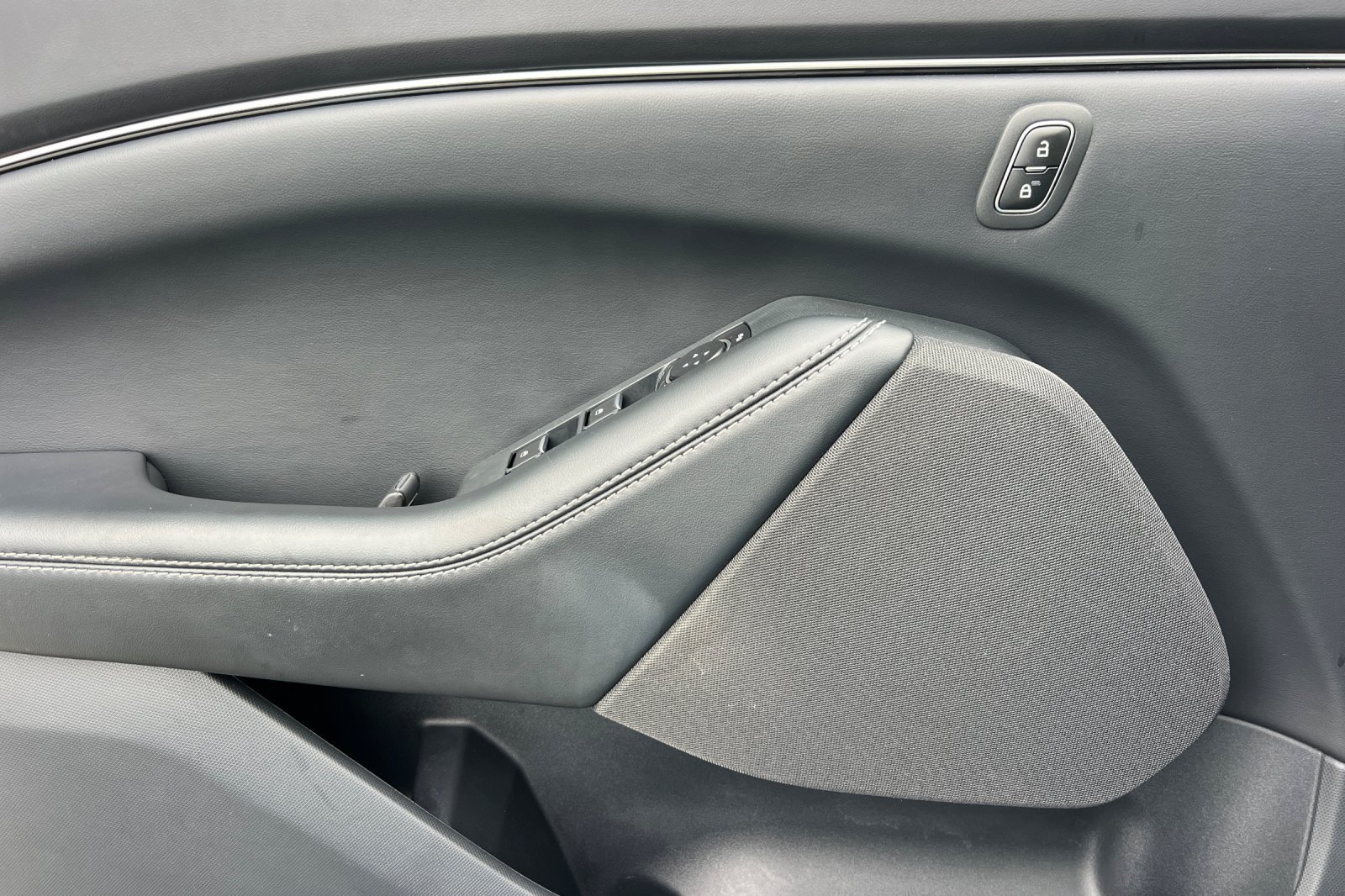 Certified 2023 Ford Mustang Mach-E Select RWD image 13