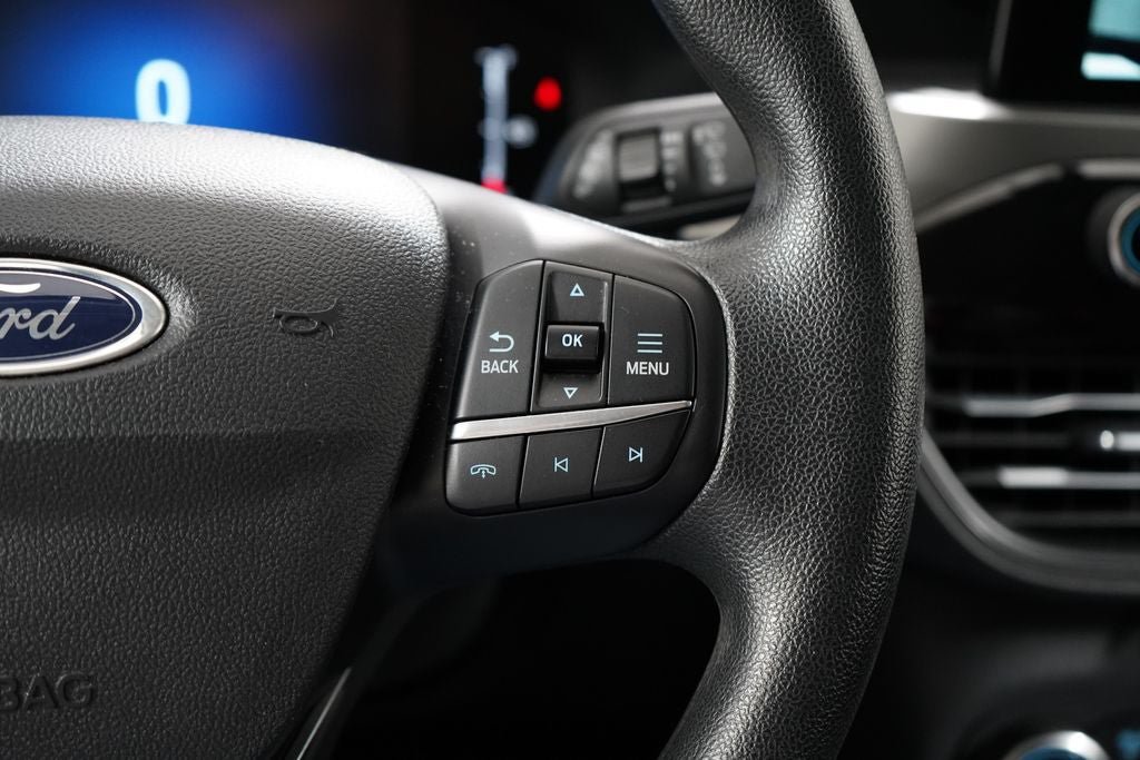 Certified 2025 Ford Escape Active AWD/4WD image 20