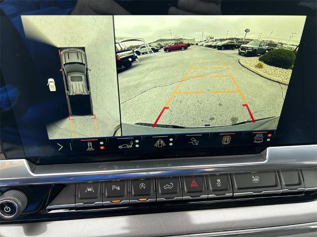 Used 2024 Chevrolet Silverado 1500 High Country w/ Technology Package image 33