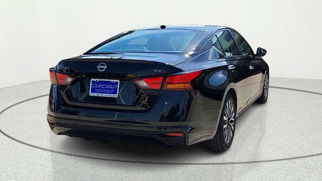 Used 2024 Nissan Altima 2.5 SV FWD image 8