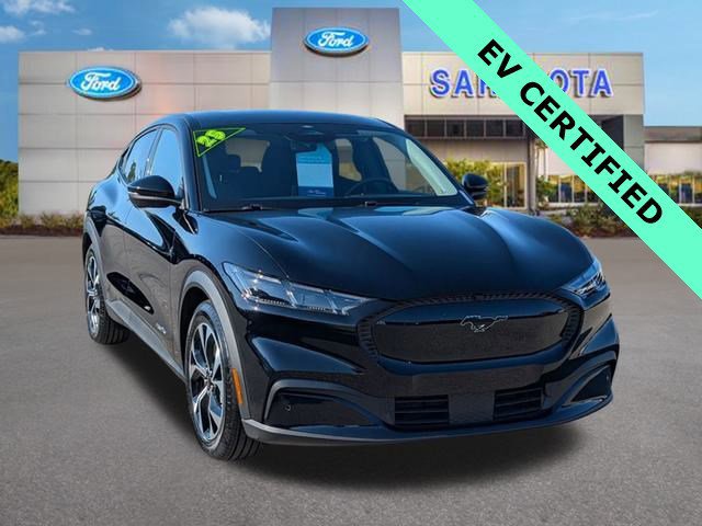 Certified 2025 Ford Mustang Mach-E Select image 7