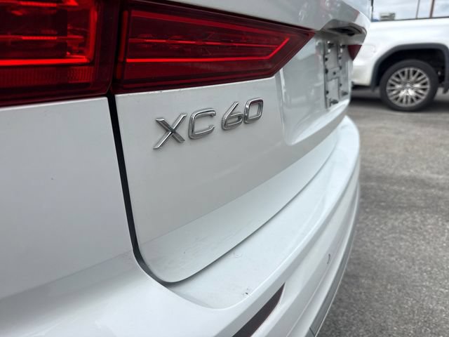 Used 2023 Volvo XC60 B5 Plus AWD/4WD image 11