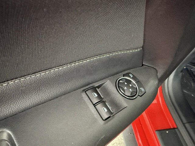 Certified 2022 Ford Mustang Coupe RWD image 9