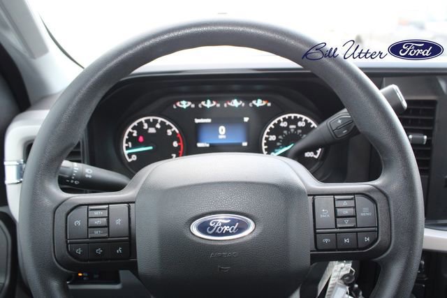 Certified 2024 Ford F250 XL w/ XL Chrome Package image 21