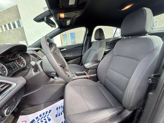 Used 2019 Chevrolet Cruze LT w/ Convenience Package FWD image 15