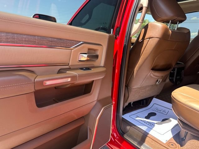 Used 2022 RAM 2500 Limited AWD/4WD image 33