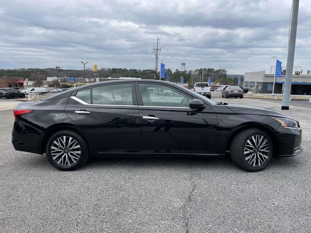 Used 2025 Nissan Altima 2.5 SV image 6