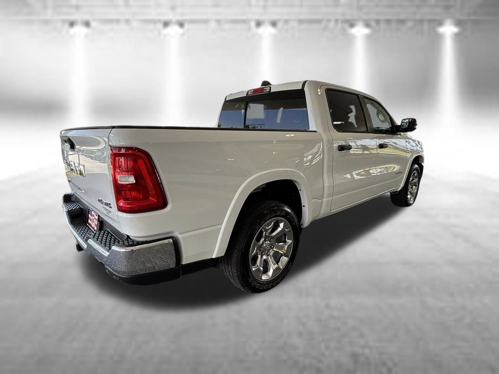 Used 2026 RAM 1500 Big Horn AWD/4WD image 4
