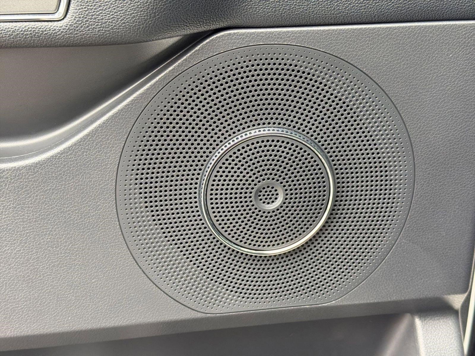 Certified 2023 Ford Expedition XLT RWD image 21