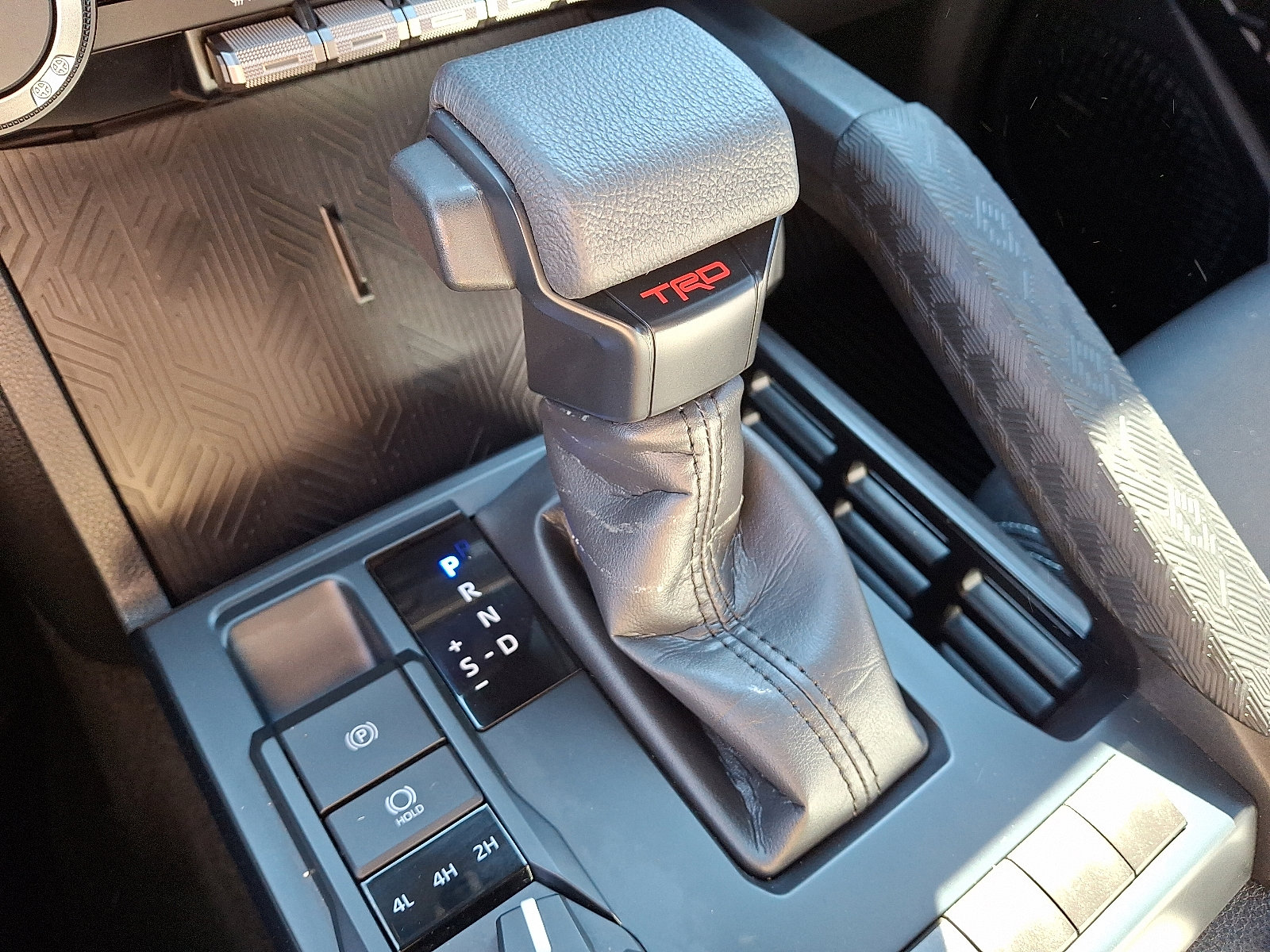 Used 2025 Toyota Tacoma TRD Sport image 22