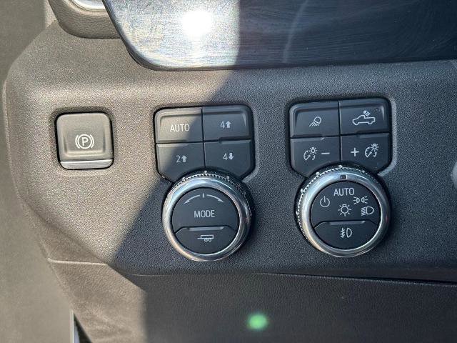 Used 2024 GMC Sierra 2500 SLT w/ SLT Premium Package AWD/4WD image 20