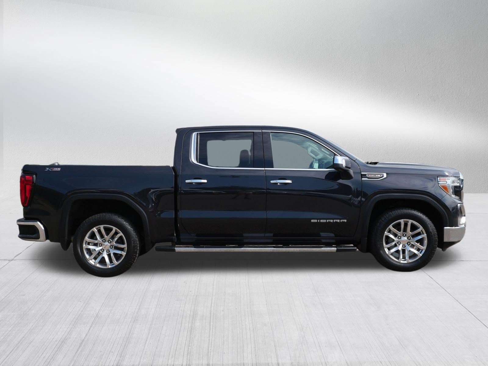 Used 2020 GMC Sierra 1500 SLT w/ SLT Premium Plus Package AWD/4WD image 8