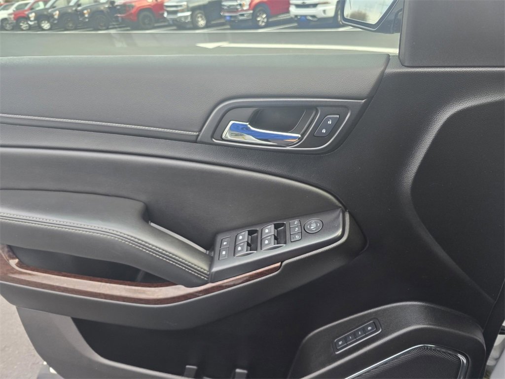 Used 2020 GMC Yukon XL SLT image 24