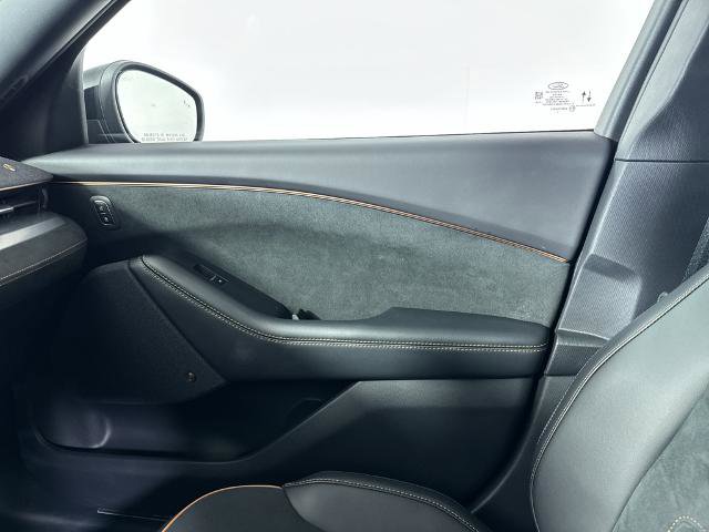 Certified 2022 Ford Mustang Mach-E GT image 33