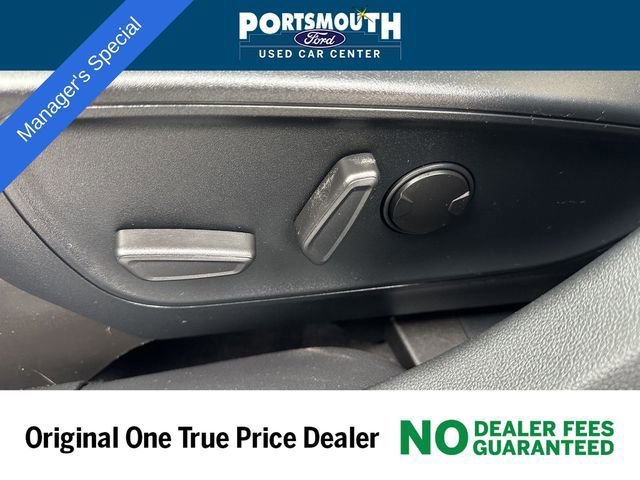 Certified 2022 Ford Escape SEL w/ Technology Package image 30