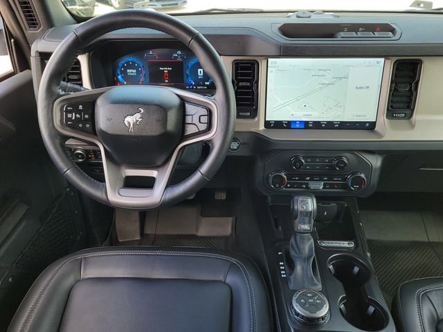 Certified 2025 Ford Bronco Outer Banks AWD/4WD image 9