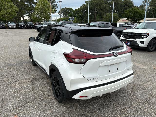 Used 2022 Nissan Kicks SR w/ Premium Package FWD image 7