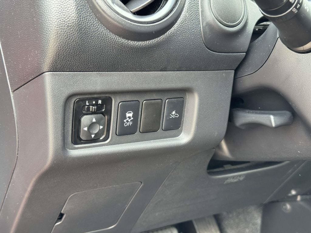 Used 2024 Mitsubishi Mirage ES FWD image 9