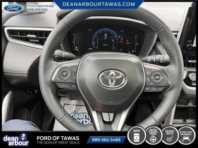 Used 2025 Toyota Corolla Cross XLE w/ Convenience Package AWD/4WD image 6