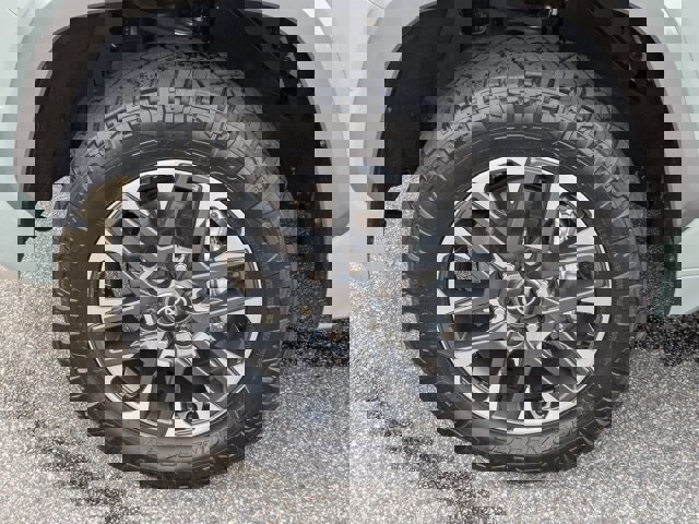 Used 2025 Toyota Tundra Limited image 11