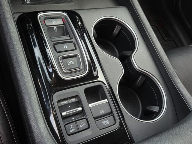 Used 2023 Honda Pilot Touring image 13