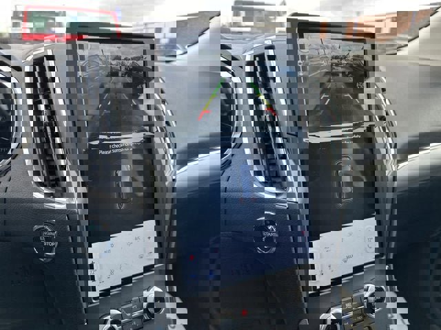 Certified 2021 Ford Edge Titanium w/ Equipment Group 301A FWD image 8