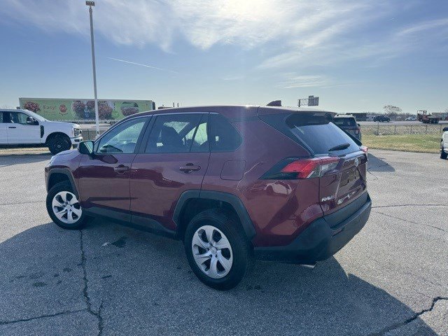 Used 2024 Toyota RAV4 LE image 3