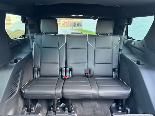 Used 2024 Cadillac Escalade Sport w/ LPO, ONYX Package image 23