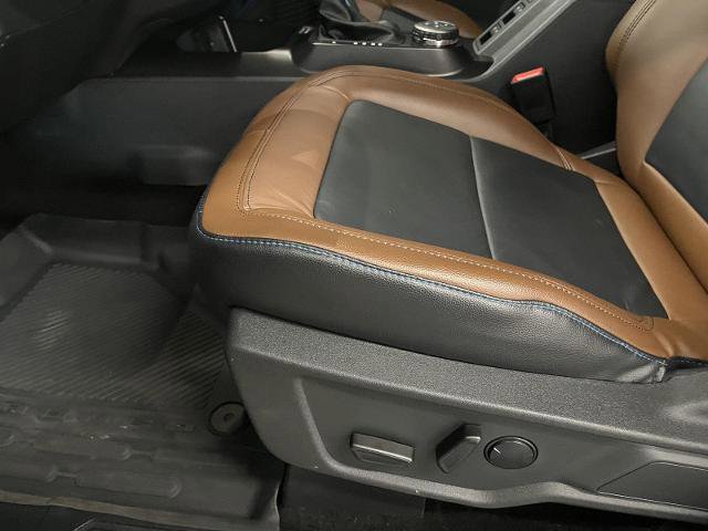 Certified 2022 Ford Bronco Outer Banks w/ Sasquatch Package AWD/4WD image 11