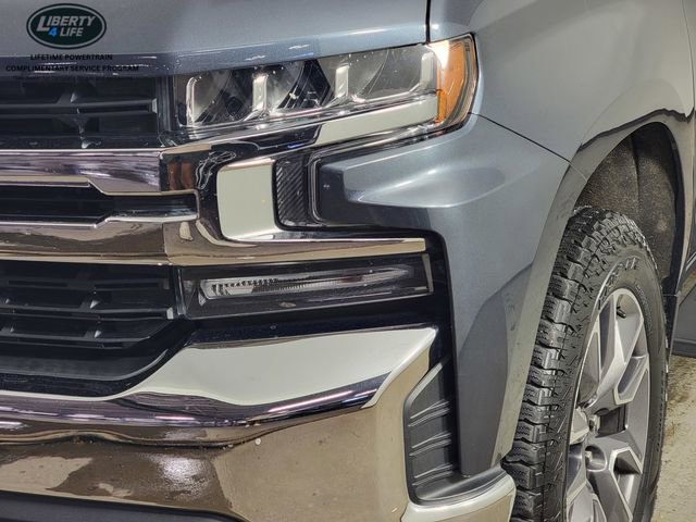 Used 2021 Chevrolet Silverado 1500 LT w/ Convenience Package II AWD/4WD image 9
