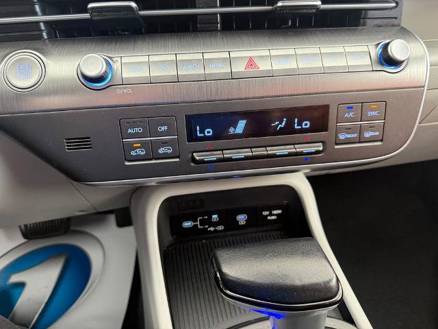 Used 2024 Hyundai Kona SEL FWD image 15
