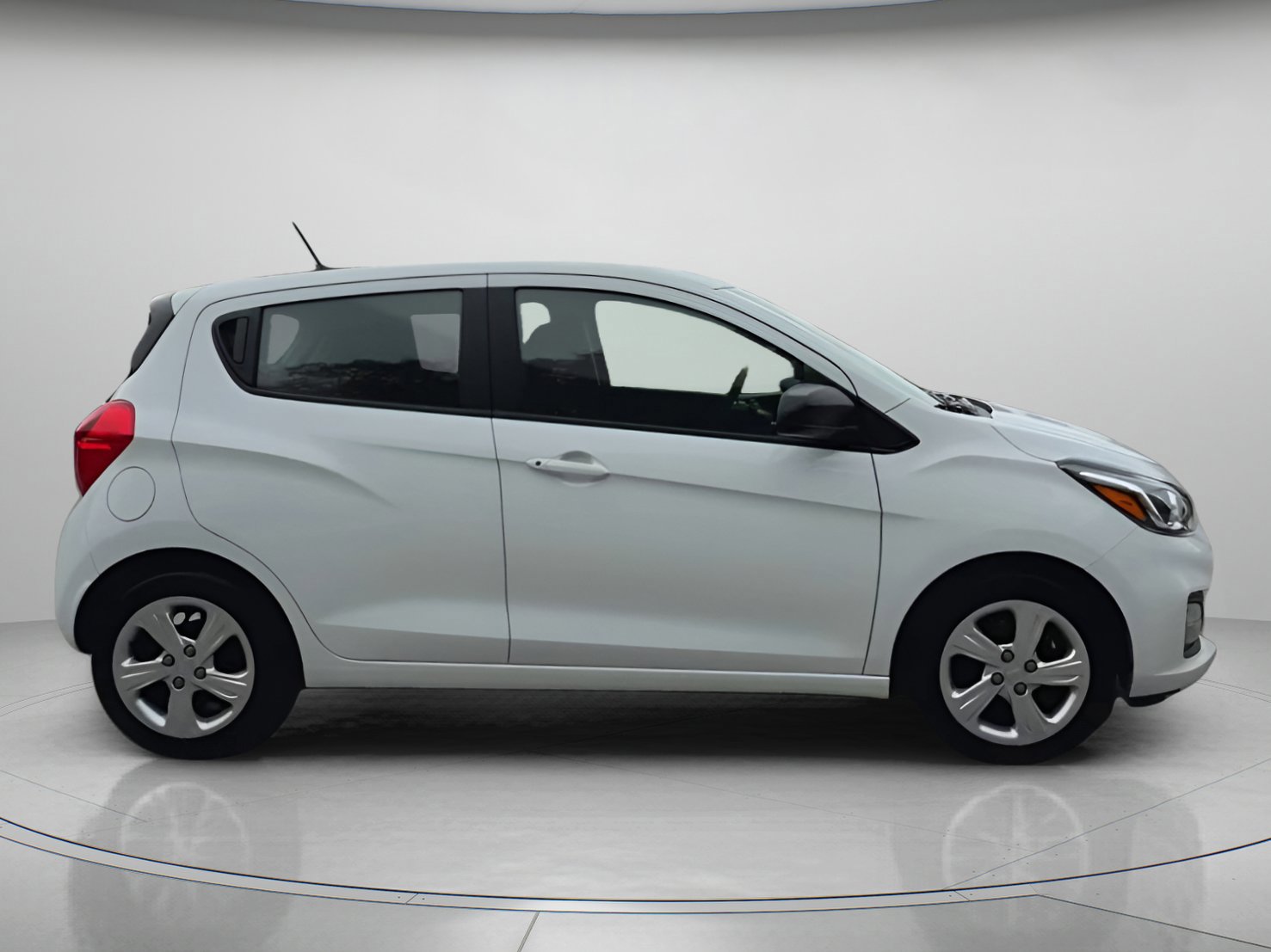 Used 2020 Chevrolet Spark LS image 26