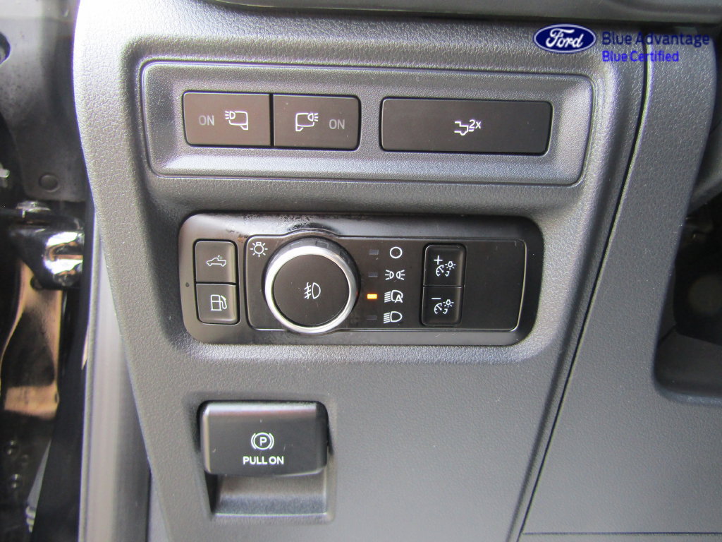 Certified 2024 Ford F150 XLT w/ Equipment Group 302A MID AWD/4WD image 32