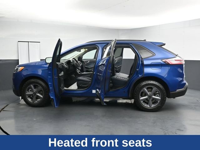 Certified 2023 Ford Edge SEL w/ Sport Appearance Package AWD/4WD image 38