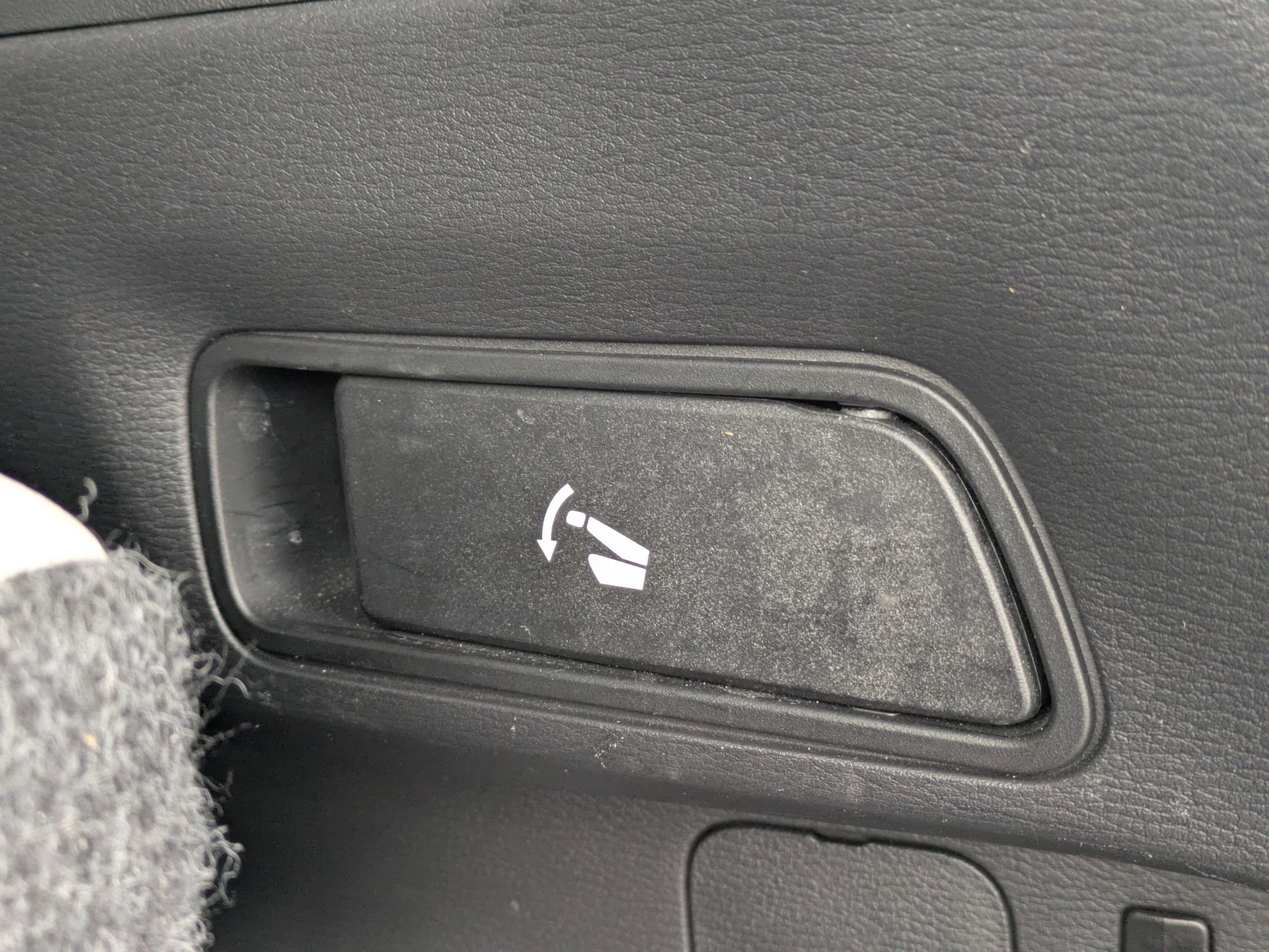 Used 2022 Mitsubishi Outlander ES image 29